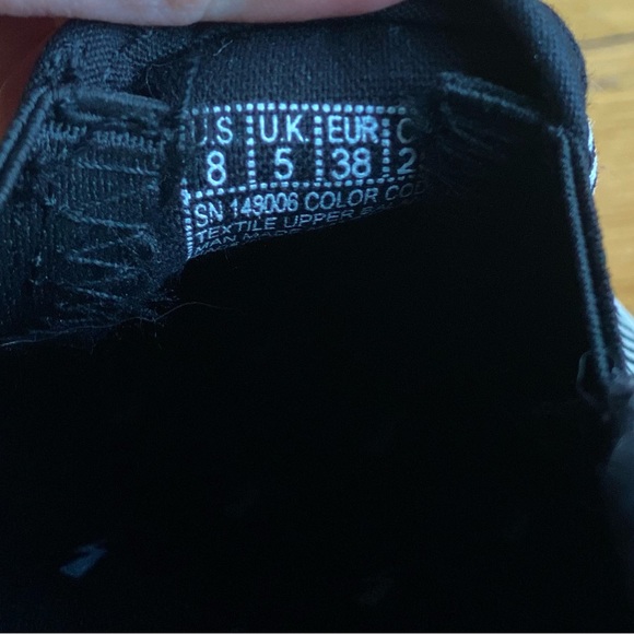 Pink Rose air cooled memory foam canvas slip on shoe - Picture 6 of 10